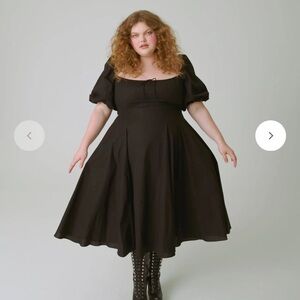 5x Selkie caviar day dress